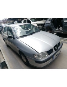 seat cordoba berlina (6k2) del año 2001 2