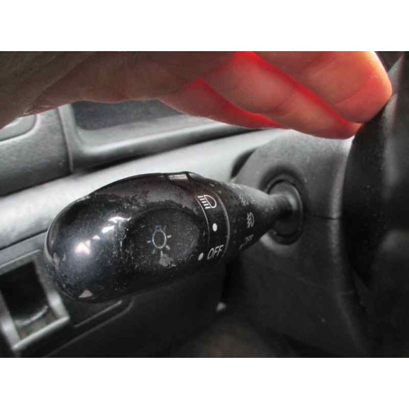 toyota corolla (e12) del año 2003