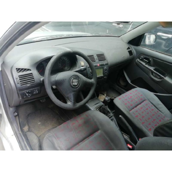seat cordoba berlina (6k2) del año 2001
