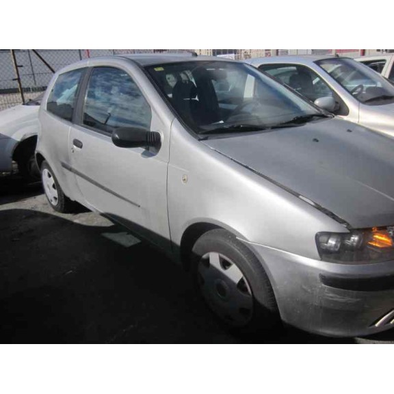 fiat punto berlina (188) del año 2000