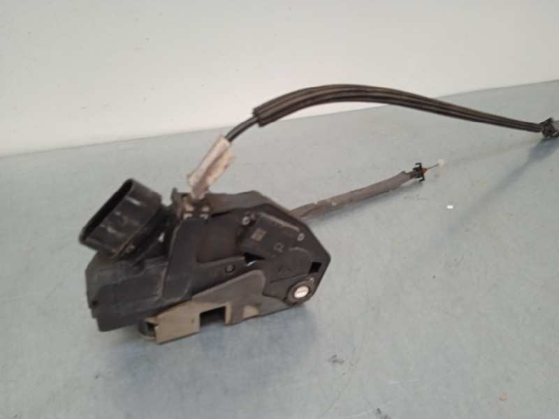 Recambio de cerradura puerta trasera derecha para ford c-max trend referencia OEM IAM AM5AR26412AC  4 PINS