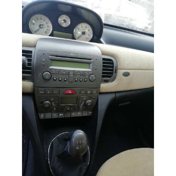 lancia ypsilon (101) del año 2005