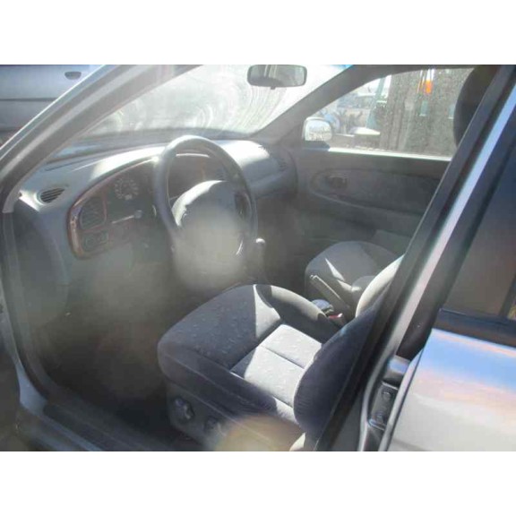 kia sephia ll del año 2003