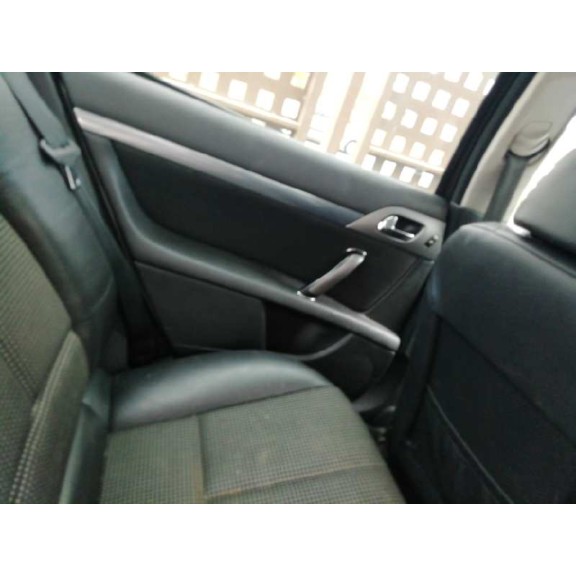 peugeot 407 del año 2006