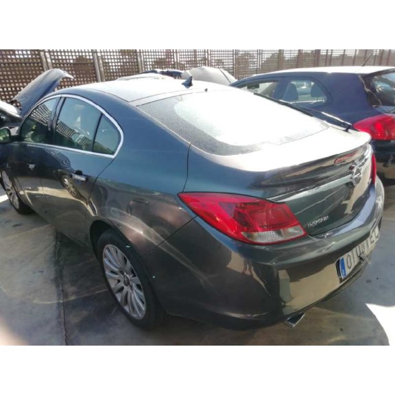 opel insignia berlina del año 2009