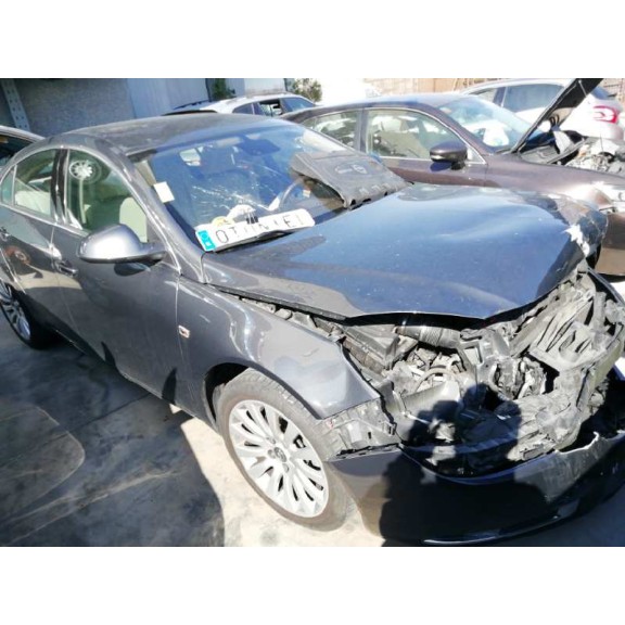 opel insignia berlina del año 2009