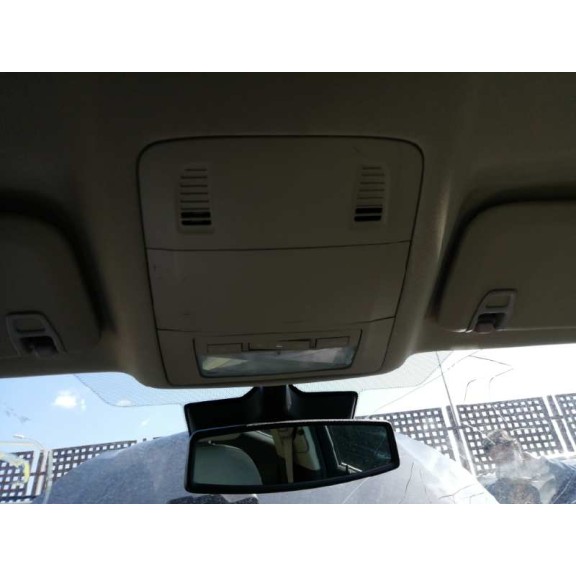 opel insignia berlina del año 2009