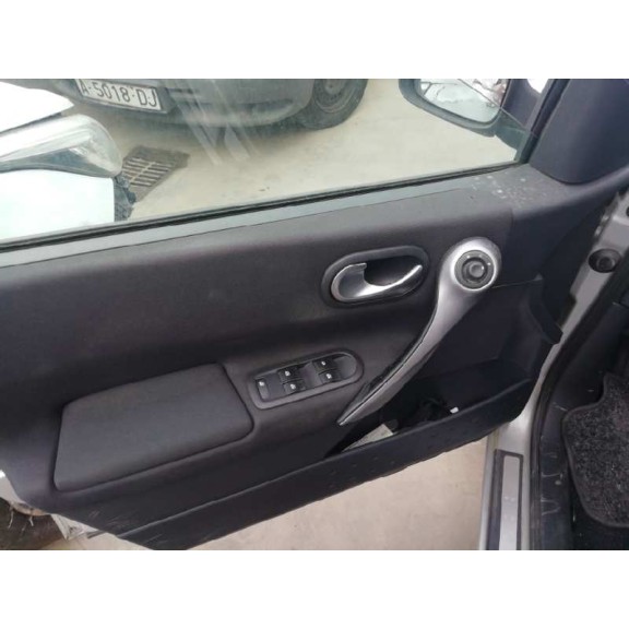 renault megane ii berlina 5p del año 2006