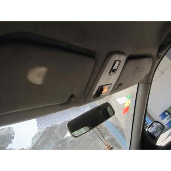 citroën xsara berlina del año 2002