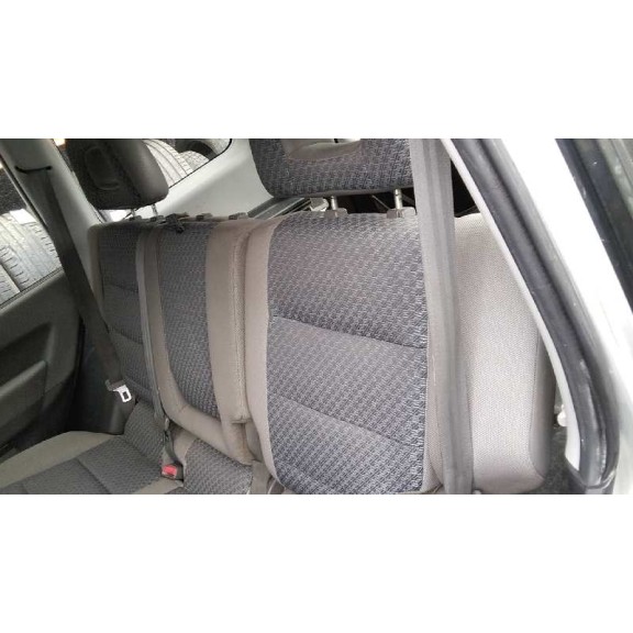 mitsubishi montero (v60/v70) del año 2001