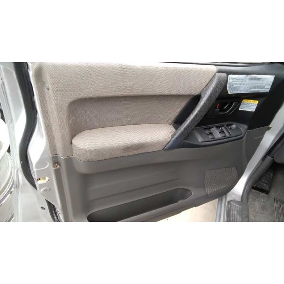 mitsubishi montero (v60/v70) del año 2001