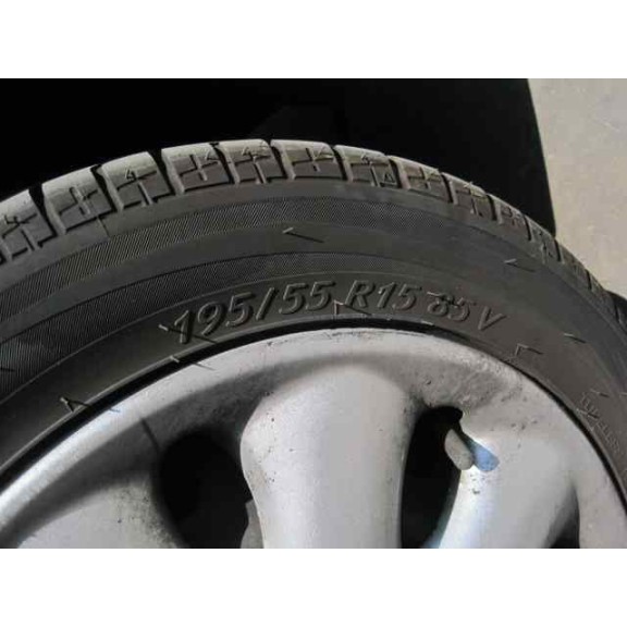 citroën xsara berlina del año 2002