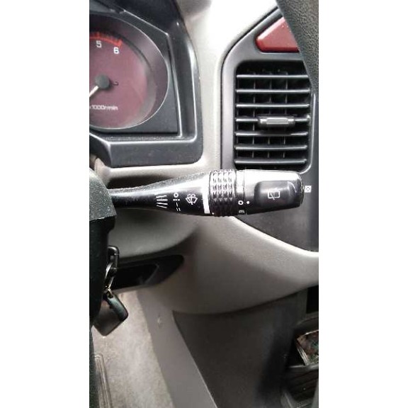 mitsubishi montero (v60/v70) del año 2001