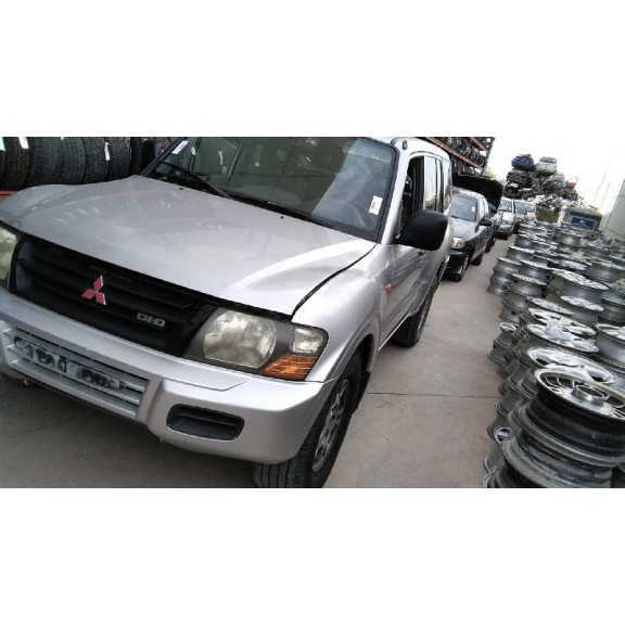 mitsubishi montero (v60/v70) del año 2001