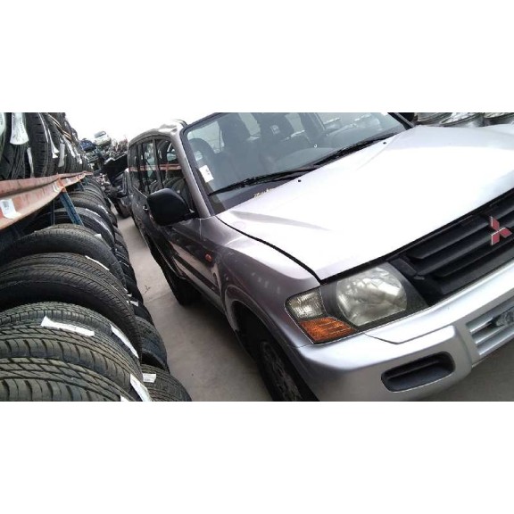 mitsubishi montero (v60/v70) del año 2001
