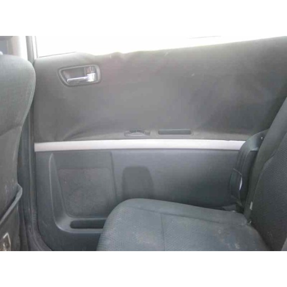 toyota corolla verso (r1) del año 2004