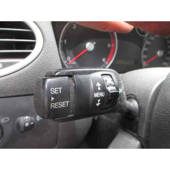 ford focus berlina (cap) del año 2005