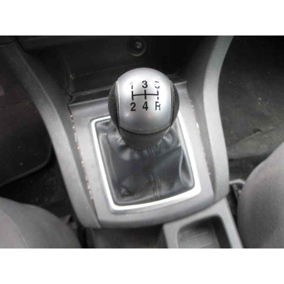 ford focus berlina (cap) del año 2005