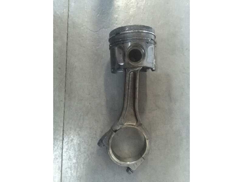 Recambio de piston para land rover discovery 4 3.0 td v6 cat referencia OEM IAM   