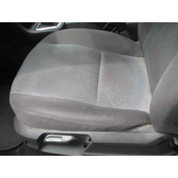 ford focus berlina (cap) del año 2005