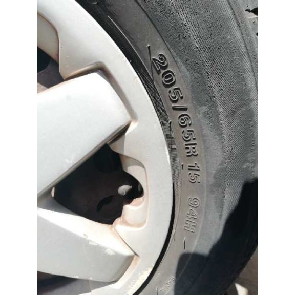 mitsubishi space runner (n60) del año 2003