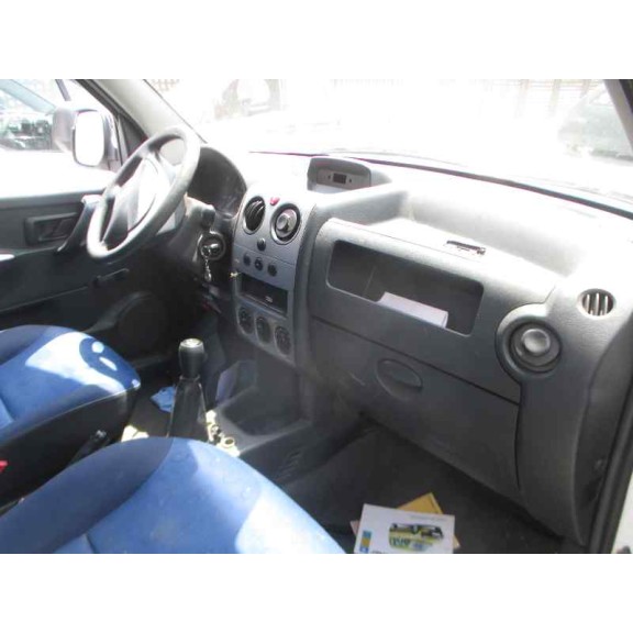 peugeot partner (s2) del año 2004