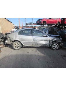 toyota avensis berlina (t 22) del año 2003 2