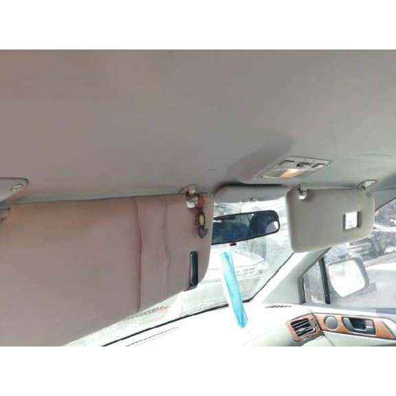 mitsubishi space runner (n60) del año 2003