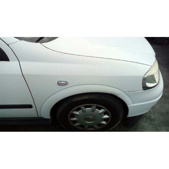 opel astra g berlina del año 2002