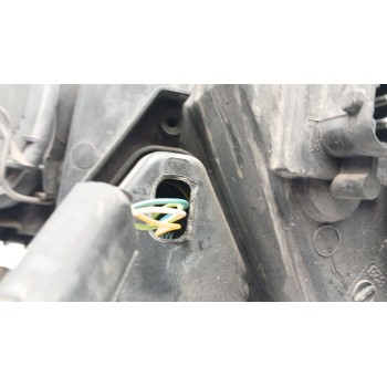 Recambio de faro derecho para bmw x3 (e83) 2.0 d referencia OEM IAM 63123418412 3418412 0301210204