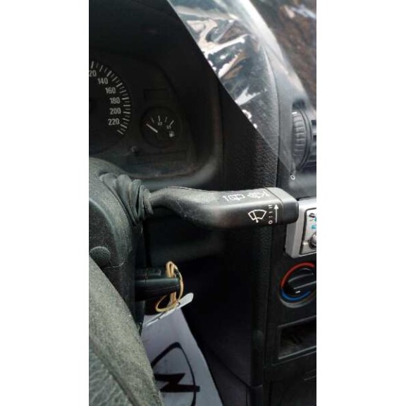 opel astra g berlina del año 2002