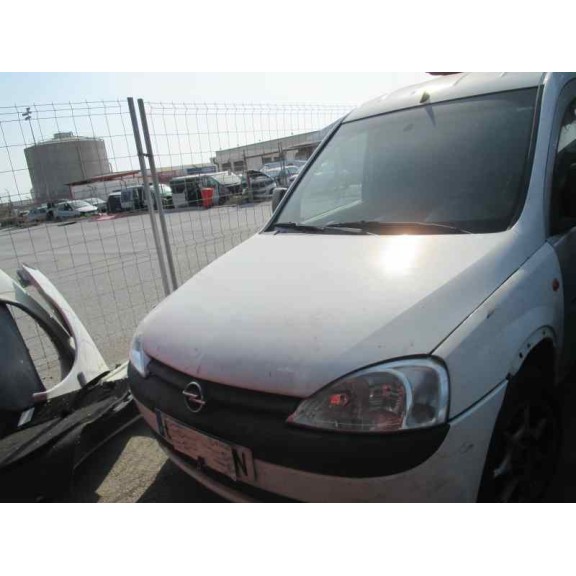 opel combo (corsa c) del año 2002
