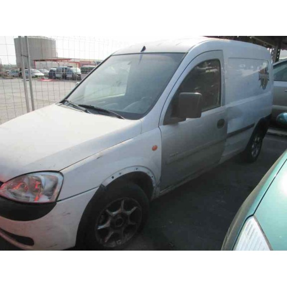opel combo (corsa c) del año 2002