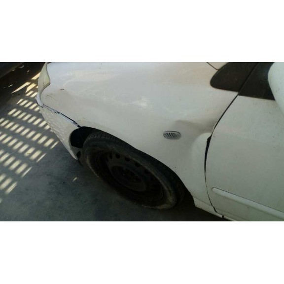 toyota corolla (e12) del año 2006