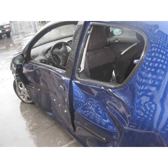 peugeot 206 berlina del año 2002