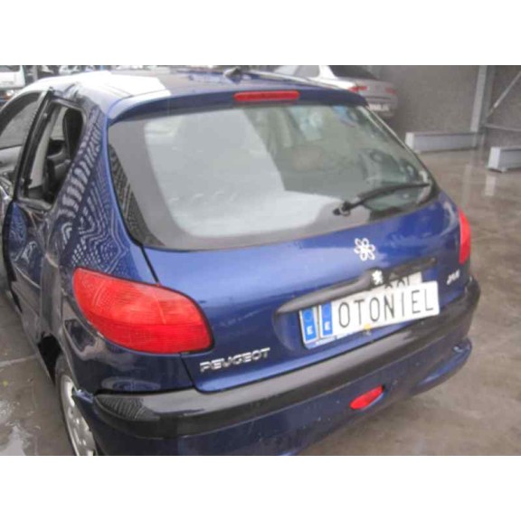peugeot 206 berlina del año 2002