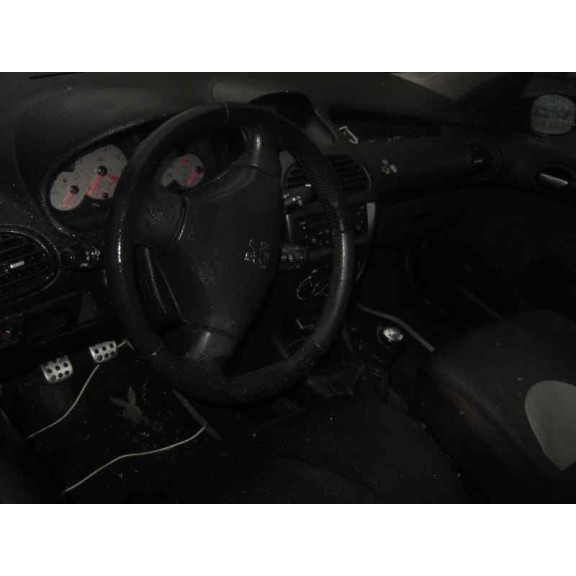 peugeot 206 berlina del año 2002