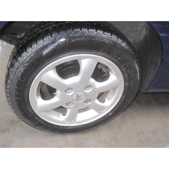 peugeot 206 berlina del año 2002