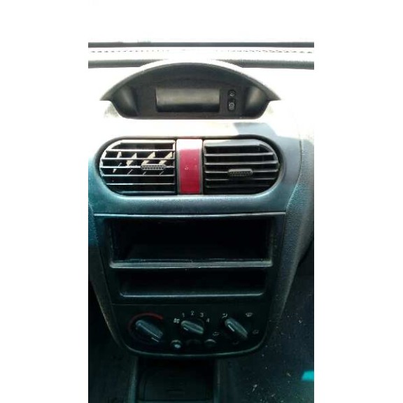 opel combo (corsa c) del año 2002