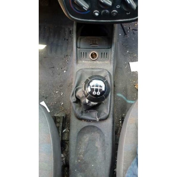 opel combo (corsa c) del año 2002