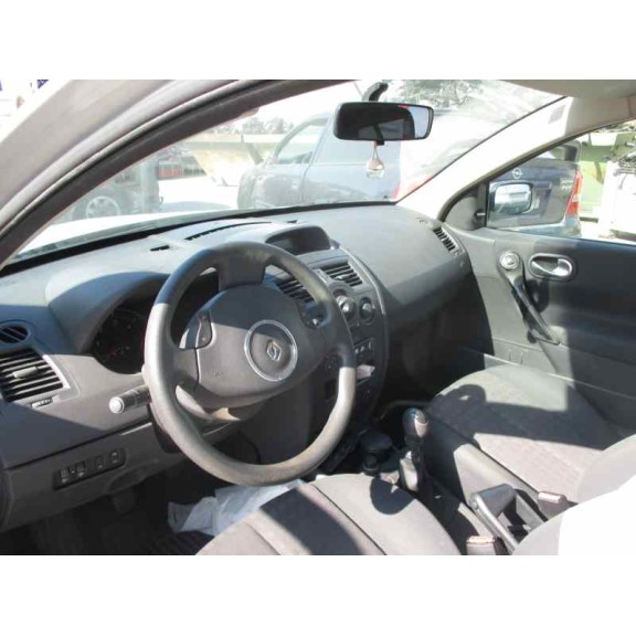 renault megane ii berlina 5p del año 2006