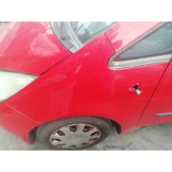 mitsubishi colt berlina 3 (cz) del año 2006