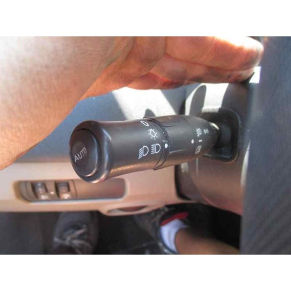 renault megane ii berlina 3p del año 2003