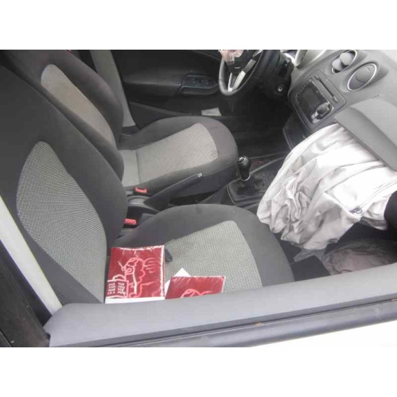 seat ibiza (6j5) del año 2009