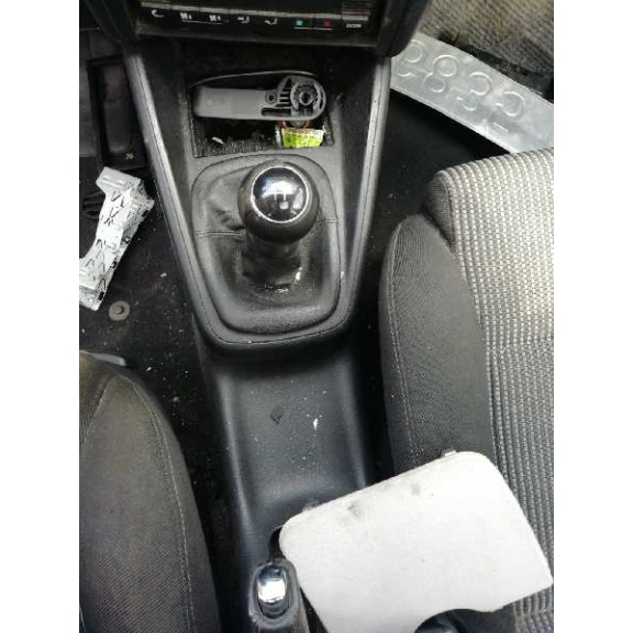 volkswagen golf iv berlina (1j1) del año 1998