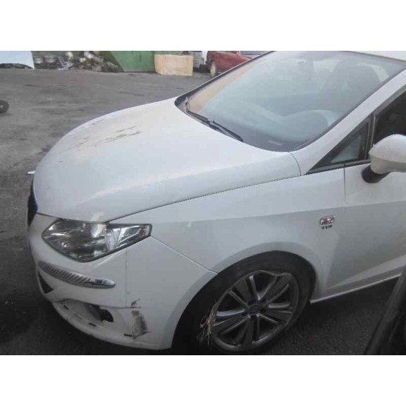 seat ibiza (6j5) del año 2008