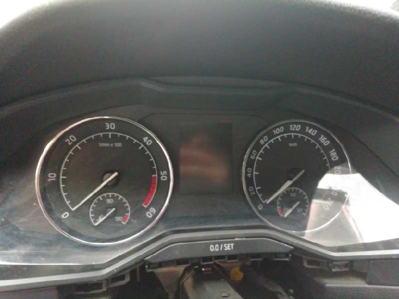 Recambio de cuadro instrumentos para skoda superb (3v3) active referencia OEM IAM   