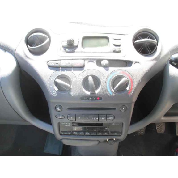 toyota yaris (ncp1/nlp1/scp1) del año 1998