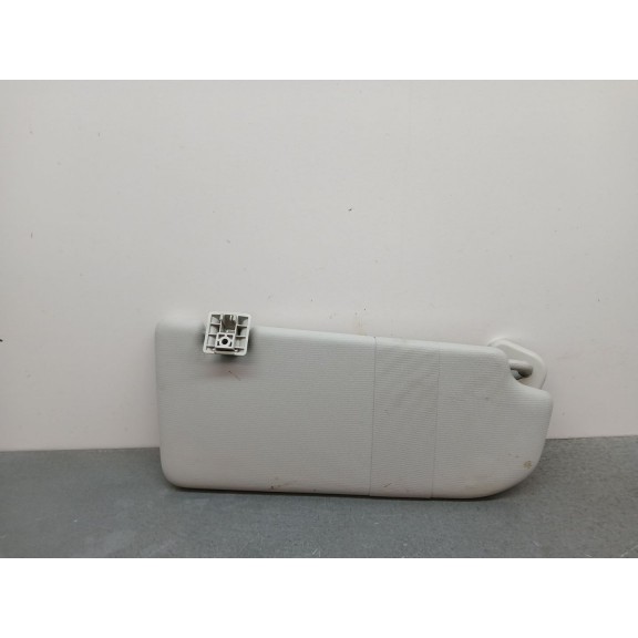 Recambio de parasol izquierdo para mg zs luxury referencia OEM IAM as22433005  