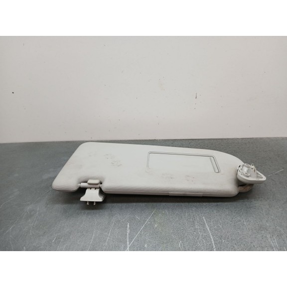 Recambio de parasol izquierdo para mg zs luxury referencia OEM IAM as22433005  